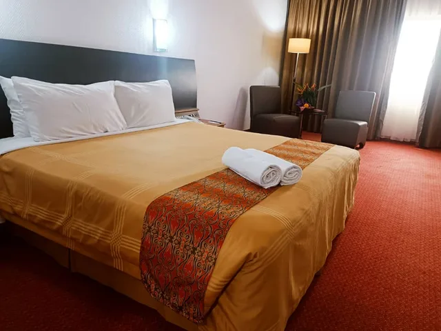 غرفة بريميوم بسرير مزدوج، HOTEL GRAND CONTINENTAL KUCHING 2/4