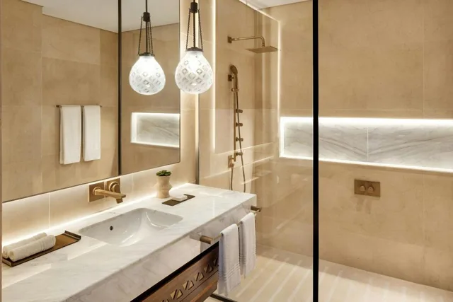 غرفة بسريرين منفصلين بإطلالة على المتنزه، Bab Samhan, a Luxury Collection Hotel, Diriyah 4/4