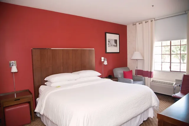 Standard, King Bed, La Hacienda San Jose Silicon Valley 3/7