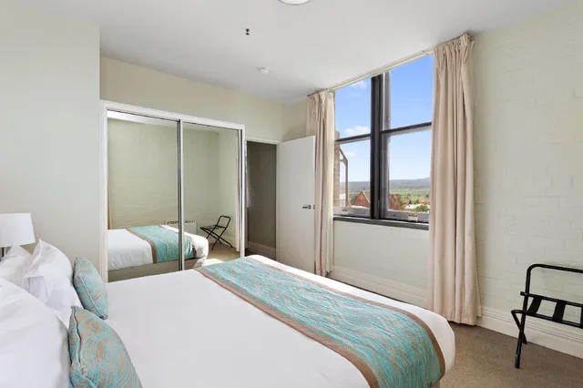 3 Bedrooms, Apartment, Launceston Central Apartment Hotel 2/2