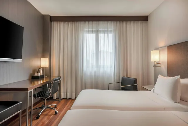 غرفة قياسية بسريرين منفصلين، Ac Hotel Padova By Marriott 4/8