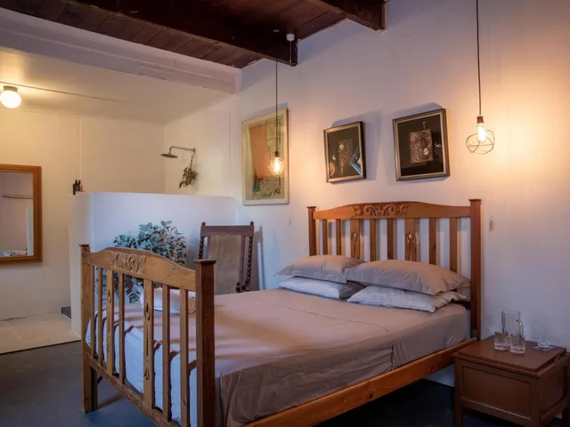 غرفة بسرير كوين، Ebonymoon Guest House & Studio 1/1