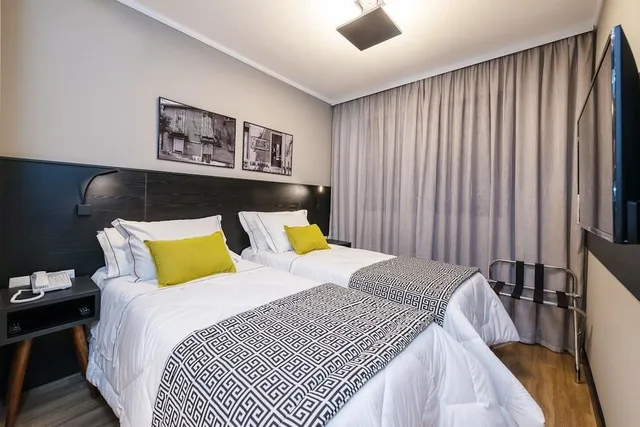 غرفة بزنس ثلاثية بسرير كوين مع أريكة، I Am Design Hotel Residence 4/10