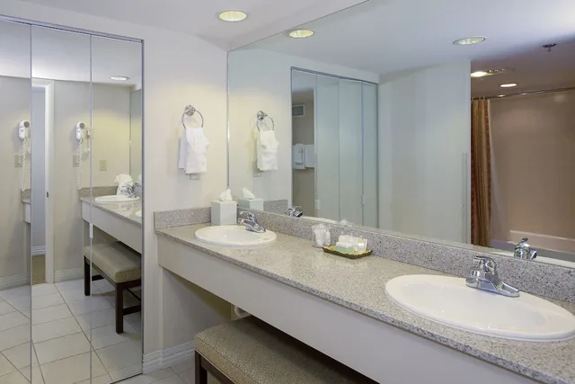 غرفة بريميير بسرير كينج مع أريكة، Music Road Hotel 5/5