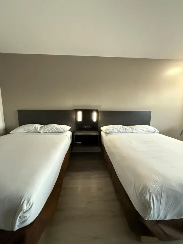غرفة رباعية للمدخنين، Motel6 Culpeper, VA 8/10