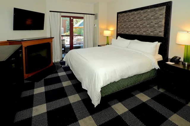 1 Bedroom, Villa, King Bed, Murphy Bed, Sofa, Kitchen، Heavenly Village Condos 1/3