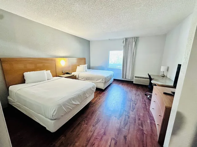 غرفة قياسية بسريرين كوين، Studio 6 Extended Stay - Savannah, GA - Gateway & I-95 2/4