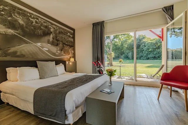 غرفة قياسية بسرير كينج، Saint Malo Golf Resort 6/10