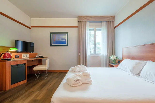 غرفة سوبيريور بسرير مزدوج، Shg Hotel Bologna 5/10