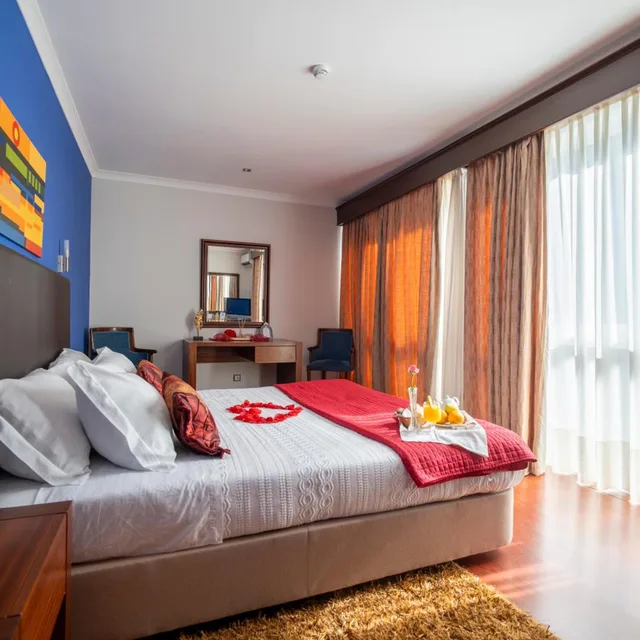 جناح، Hotel Onix 1/4