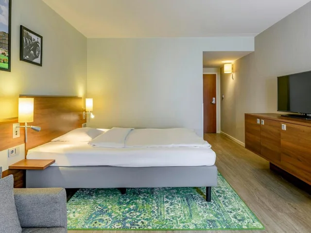 غرفة قياسية بسرير كوين مع أريكة، Mercure Hotel Stuttgart Sindelfingen an der Messe 3/6