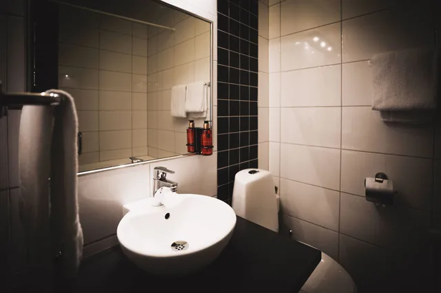 غرفة قياسية بسرير كينج، Hotell Ostersund 4/5