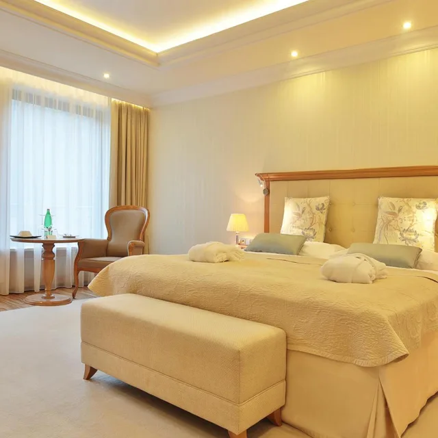 Wellness, Superior, Double Bed، Retro Riverside Wellness Resort 2/3