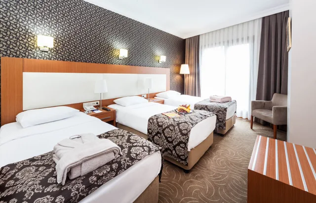 غرفة ثلاثية بثلاثة أسرّة، Grand Hotel Avcilar 6/10