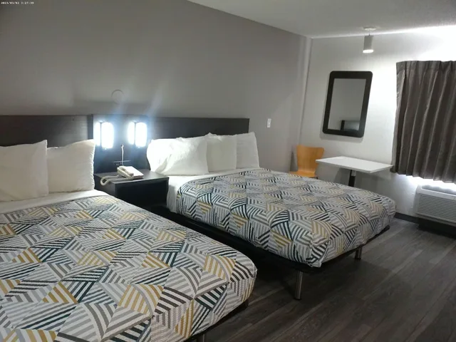 غرفة قياسية بسريرين كوين لذوي الإعاقة، Motel6 Winslow, AZ 4/10