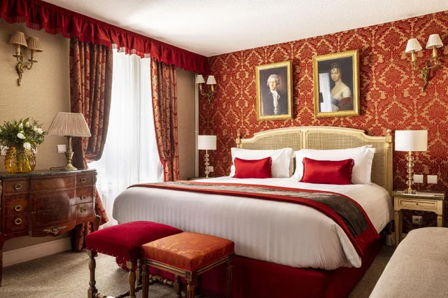 غرفة ديلوكس ثلاثية بسرير مزدوج، HOTEL DE SEINE 1/2