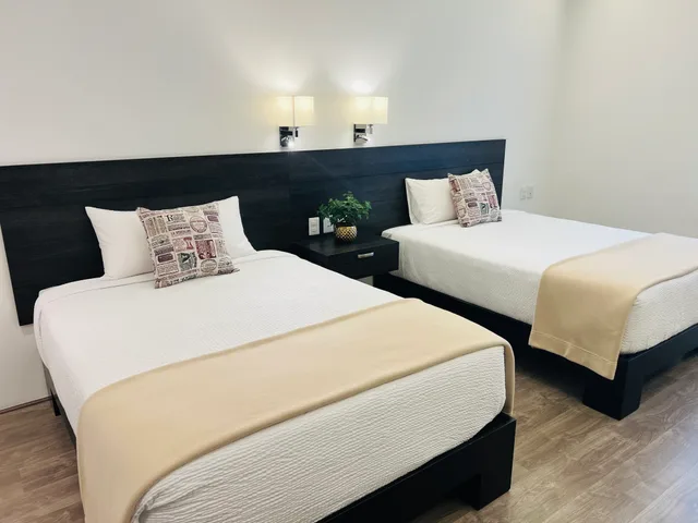 جناح بسرير مزدوج، QA Hotel 2/3