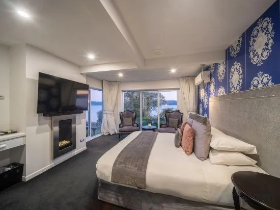 Suite, Lake Front، Black Swan Lakeside Boutique Hotel 1/1