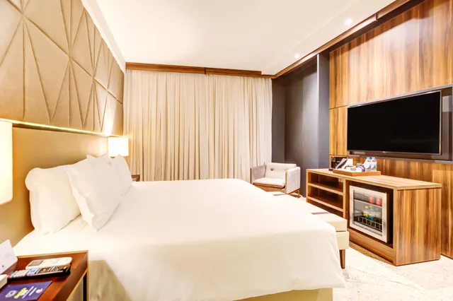جناح بإطلالة على المسبح، DoubleTree by Hilton Foz do Iguacu 5/10