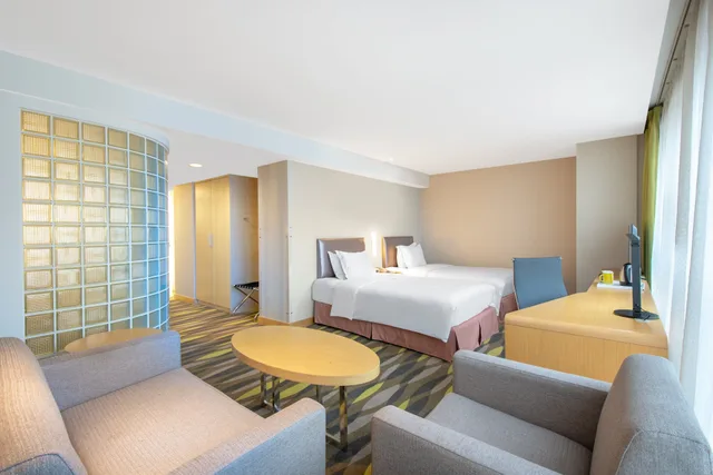 Standard, Twin Beds, Extra Floor Space, Holiday Inn Express Changzhou Lanling 4/9