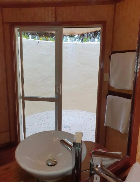 بنغل ديلوكس على الشاطئ مباشرة، Aitutaki Lagoon Private Island Resort - Adults Only 4/4
