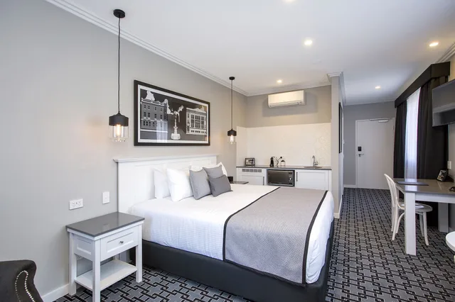 جناح استوديو بسرير كينج، CH Boutique Hotel, Ascend Hotel Collection 1/10