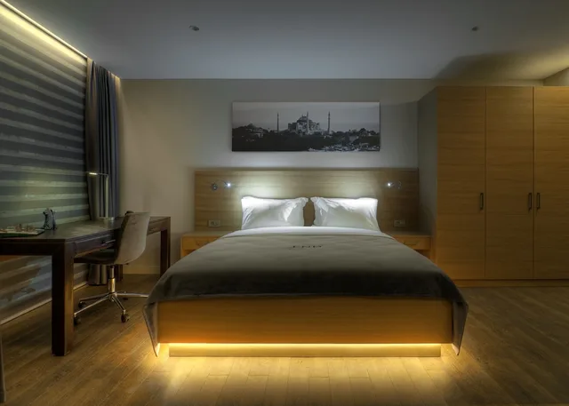 Superior, King Bed, Endless Suites Taksim 1/6