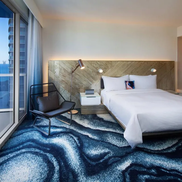 2 Bedrooms, Residential, Deluxe, Suite, 2 King Beds, Intracoastal View, Sofa، W Fort Lauderdale 2/6