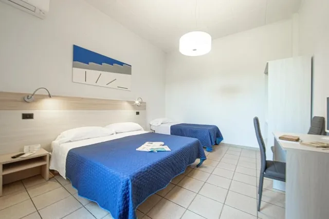 Room, Double or Twin Bed, Hotel Venezia 4/7