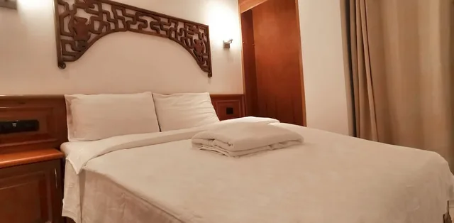 غرفة قياسية بسرير كوين، Max Hotel 5/19