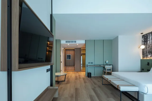 Junior Suite, Queen Bed, Sofa, Pool Access، Hotel Horizon Wellness Spa Resort, BW Signature Collection 5/10