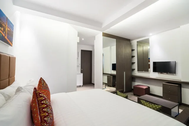 جناح، Aim House Bangkok 1/10