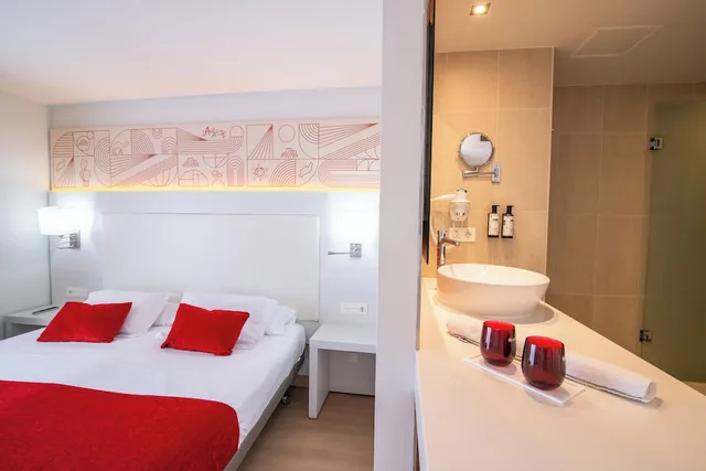 جناح جونيور بسرير كينج بشرفة مع أريكة، Aequora Lanzarote Suites 8/10