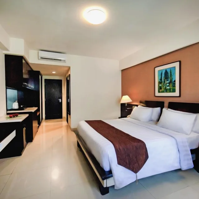 Deluxe, Double or Twin Bed, Pool Access، Aston Kuta Hotel and Residence 1/5