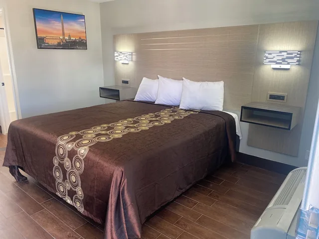 غرفة اقتصادية مفردة بسرير كينج، Mayfair Inn Ontario Airport 4/10