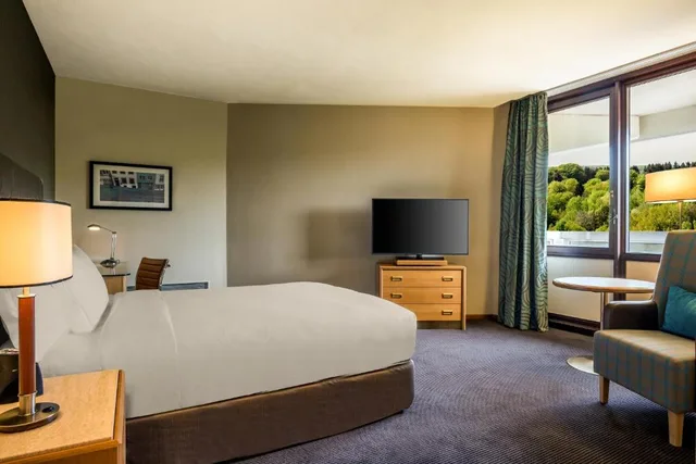 Standard, Single, DoubleTree by Hilton Luxembourg 4/6