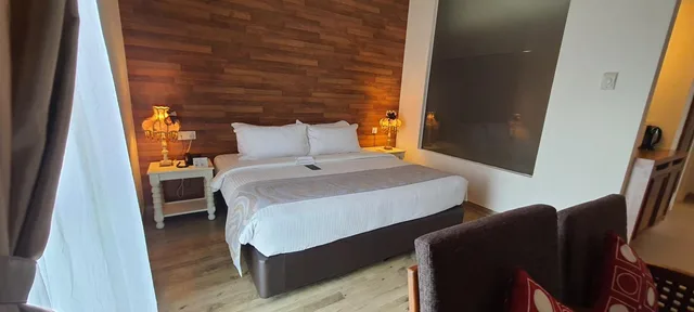 جناح، Swan Garden Hotel 2/7