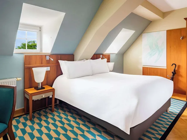 Classic, Queen Bed, Park Side, Attic، Sofitel Grand Sopot 4/10