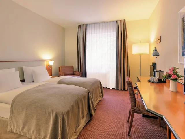 غرفة قياسية بسريرين منفصلين، Mercure Hotel Dusseldorf City Center 2/6