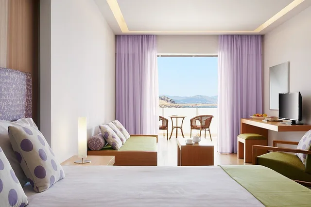 جناح جونيور بسرير مزدوج بإطلالة على البحر مع أريكة، Lindos Mare 3/6