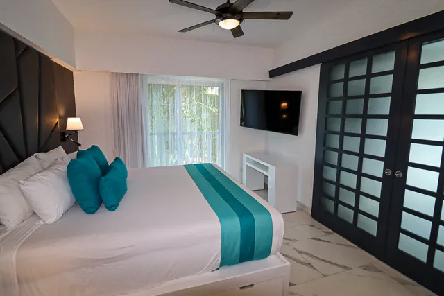 1 Bedroom, Residence, Penthouse, Single، The Fives Beach Hotel - A la Carte All Inclusive 1/7