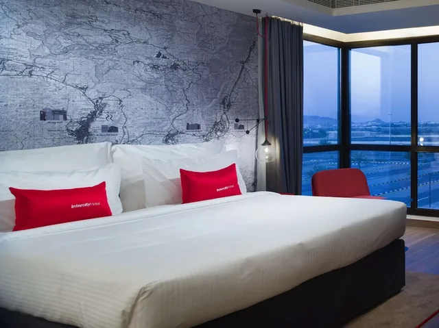 غرفة بسرير مزدوج لذوي الإعاقة، IntercityHotel Nizwa 1/3
