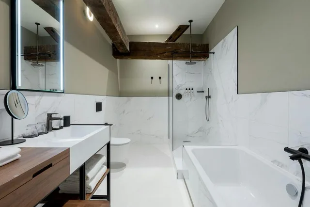 1 Bedroom, Diamond, Junior Suite, King Bed، Sapphire House Antwerp, Autograph Collection 8/9