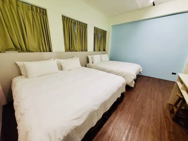 غرفة اقتصادية رباعية بسرير كوين بجاكوزي، Wow Happy Hotel 3/3