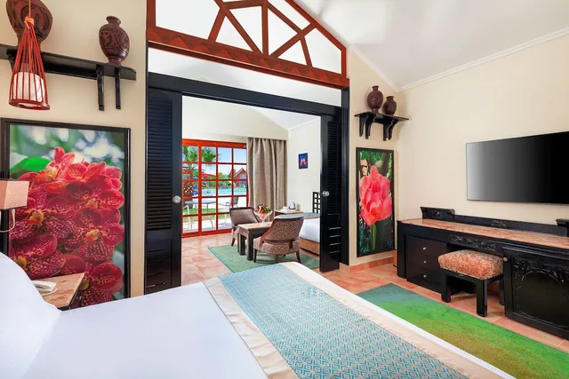 Family, Bungalow, King and Twin Beds, Pool View, Pickalbatros Jungle Aqua Park - Neverland Hurghada 6/10