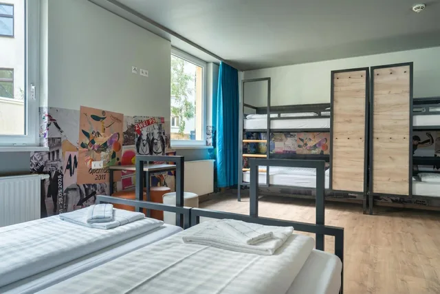 سكن مشترك بستة أسرّة للنساء، a&o Wien Hauptbahnhof 1/3