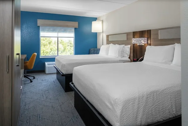 غرفة بسريرين كوين لذوي الإعاقة، Holiday Inn Express Rocky Mount - Sports Center 1/7