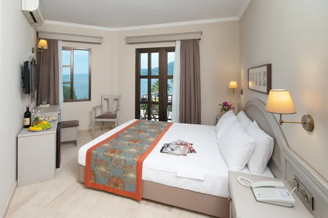 غرفة قياسية بسرير مزدوج، Torbahan Boutique Hotel 1/4