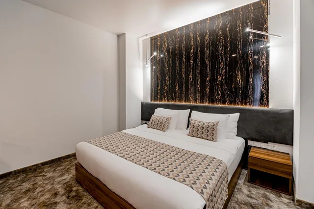 Deluxe, Double Bed, Sofa, Kutaisi Inn 1/6