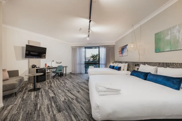 Spa, Family, Studio, King and Twin Beds, Mermaid Waters Hotel by Nightcap Plus 3/10